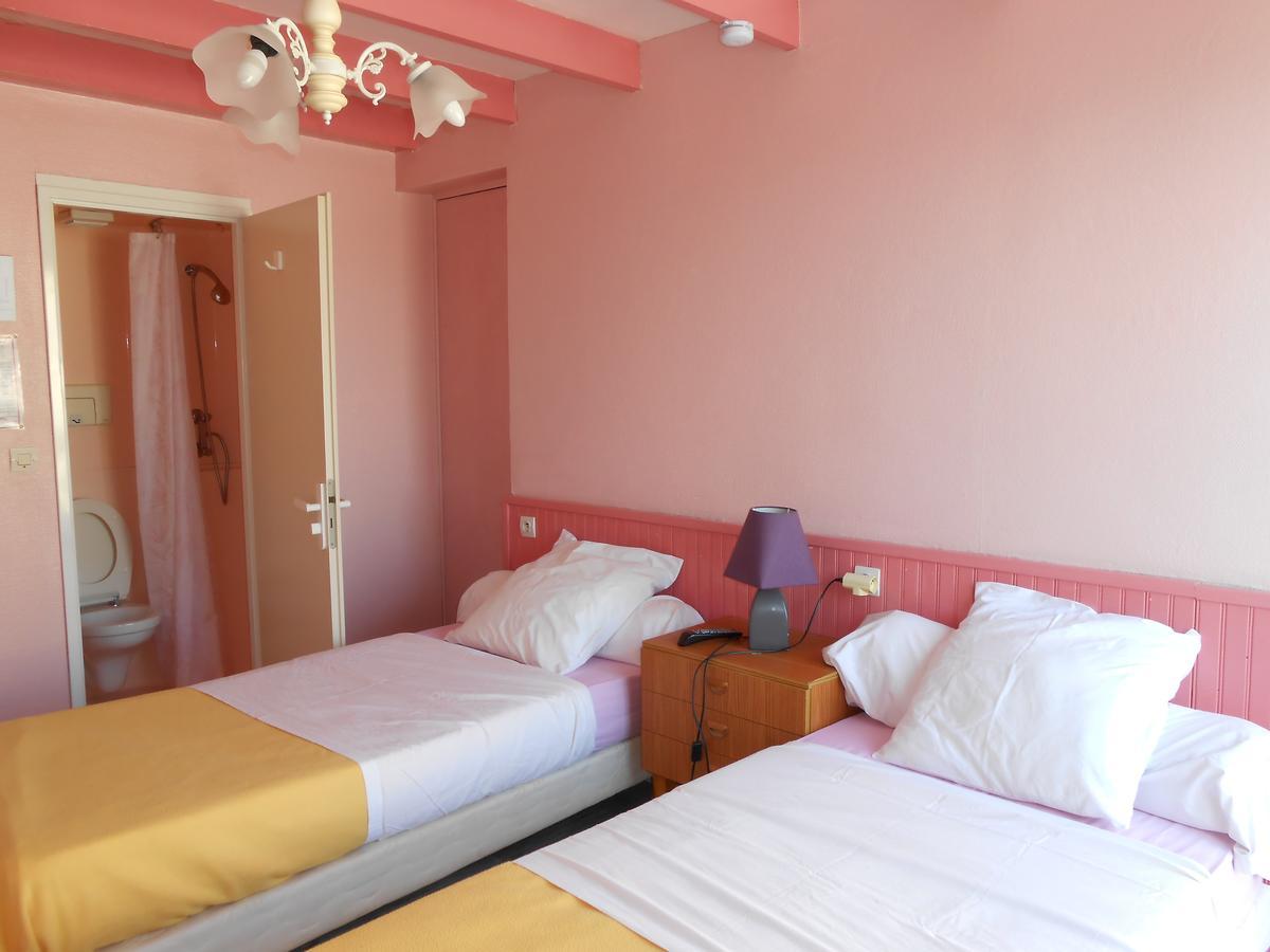Hotel Le Cargo 罗什福尔 外观 照片